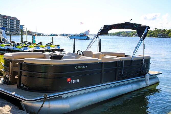 12 passenger Crab Island pontoon boat rental - What’s Included in the Rental?