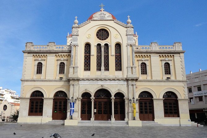 12 Tastings of Heraklion city - walking culture tour - Logistics and Group Size for a Personal Experience