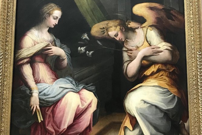 1:30 hours tour of Louvre museum - Practical Details and Logistics