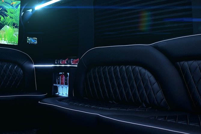 14 Passenger Luxury Sprinter Party Bus Ft Lauderdale 3 hour - Location and Accessibility in Fort Lauderdale