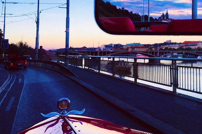 1,5 hour oldtimer convertible Prague sightseeing tour - Unique Stops Like Petrin Tower and the Dancing House