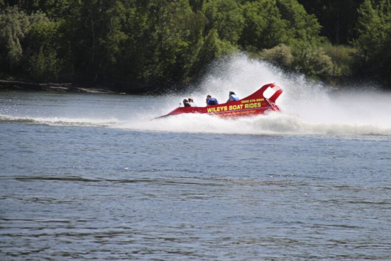 15 Mile Adventure Boat Ride - Exciting 15-Mile Adventure on the Columbia River for $100