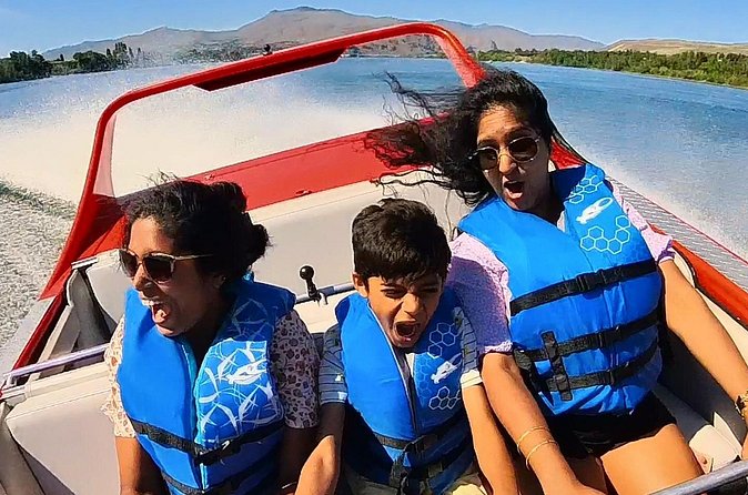 15 Mile Adventure Boat Ride - What to Expect During the Experience