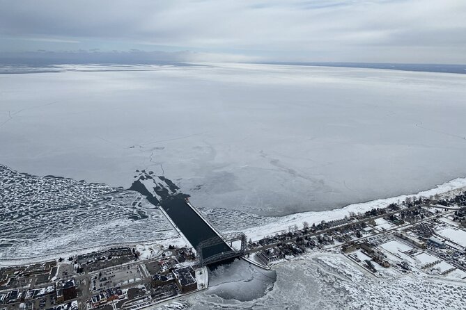 15-Mile Aerial Helicopter Tour over Duluth and Superior - Key Points