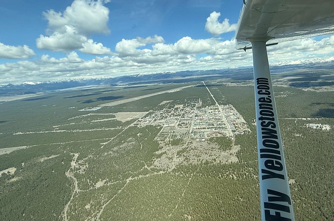 15 Minute Yellowstone Small Plane Tour - Comparing This Tour to Other Yellowstone Experiences