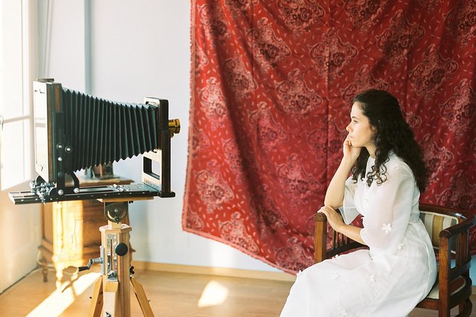 19th Century Photography Experience - Meeting at Sintra’s Historic Photography Studio