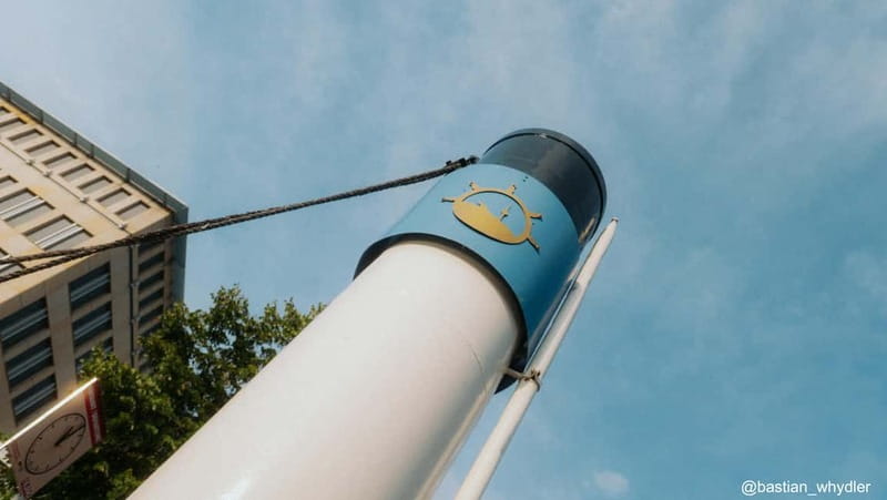 1h Berlin-Cruise with 140 year old electrified steamship - The Top Deck: Open-Air Views and Relaxed Atmosphere