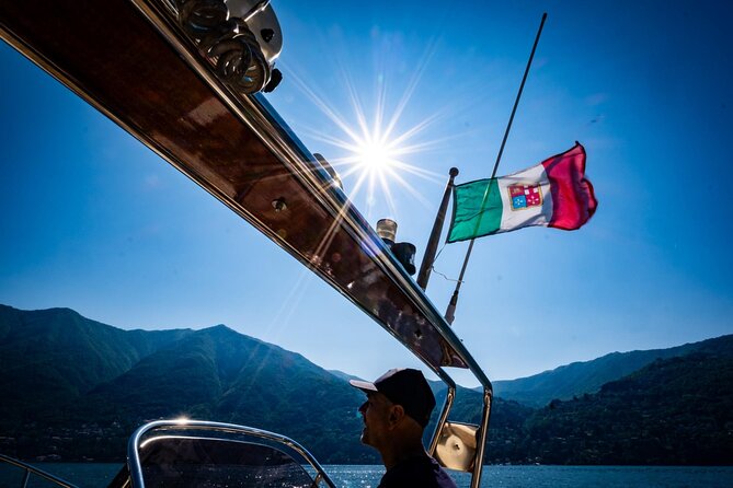 1H Private Cruise on a beautiful wooden speedboat on Lake Como - The Celebrity Home in Laglio