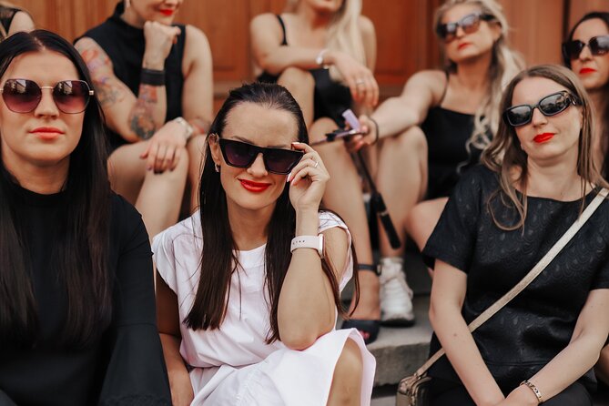 1H Private Photoshoot in Old Town of Riga - Comparing the Cost to the Value