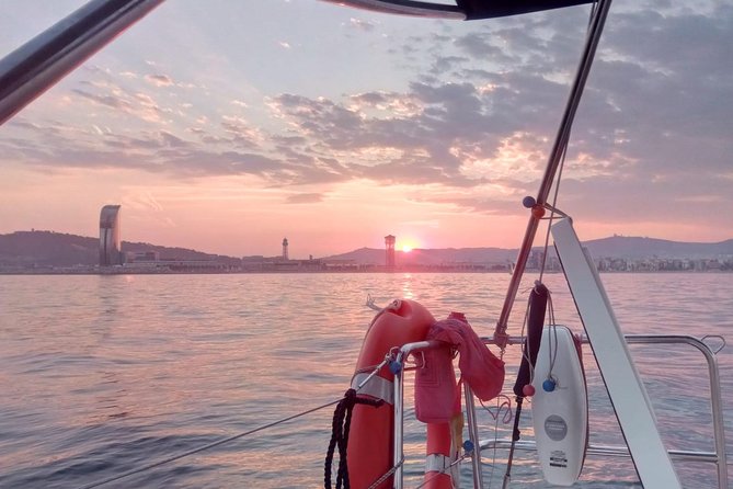1h Refreshing Sailing Tour in Barcelona with Open Bar & Snacks - Booking and Flexibility