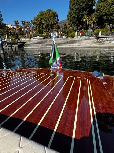 1h shared boat tour - The best Villas of Central Lake Como - Explore Lake Como’s Most Famous Villas on a 1-Hour Shared Boat Tour