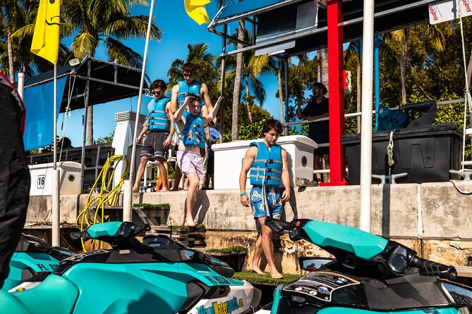 1hr Jet Ski Adventure with Miami Watersports - The Thrill of No-Speed Limits and Stunning Views