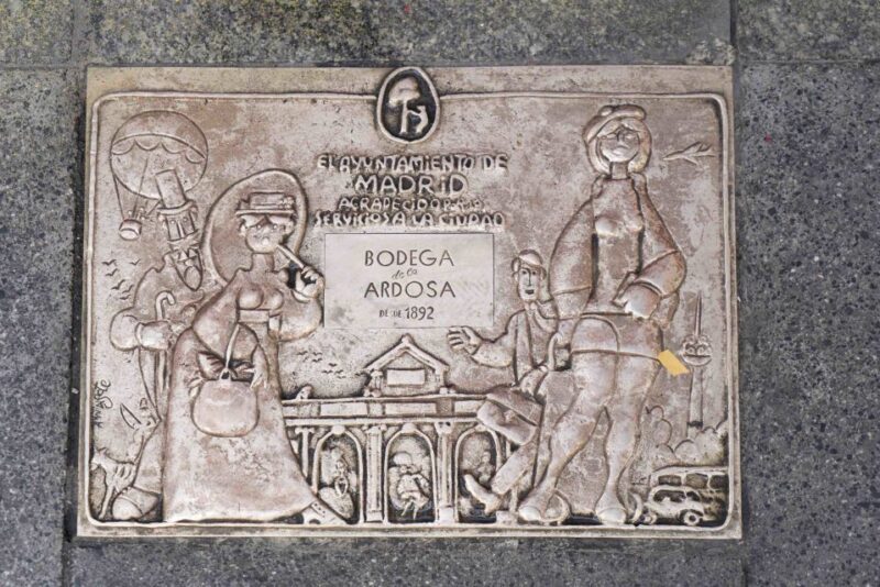 2.5-Hour Evening Tapas Tour through Madrid - Key Points