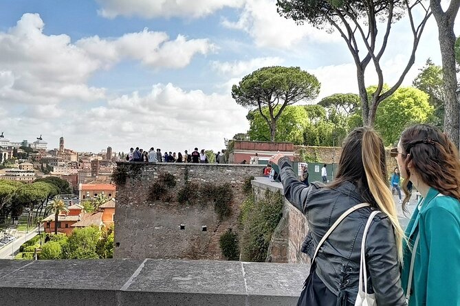 2.5-Hour Night Tour of Rome by Luxury Golf Cart - Additional Inclusions and Practical Details