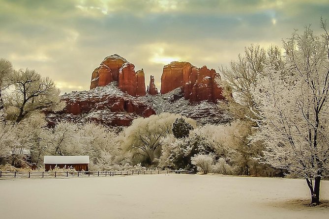 2.5-Hour Sedona Sightseeing Tour with Sedona Hotel Pickup - The Role of Guides in Enhancing the Experience