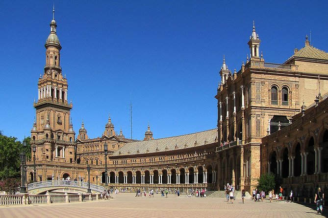 2.5-Hour Seville City Bike Tour - Discovering Artistic and Historic Landmarks