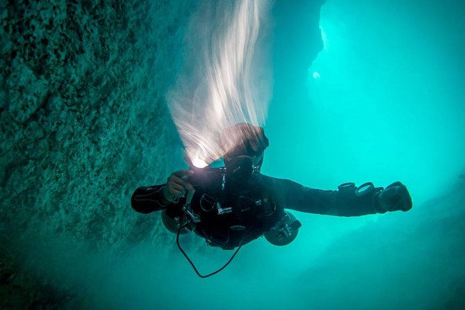 2 cenote divings (including one deep diving) for advanced divers in Tulum - Key Points