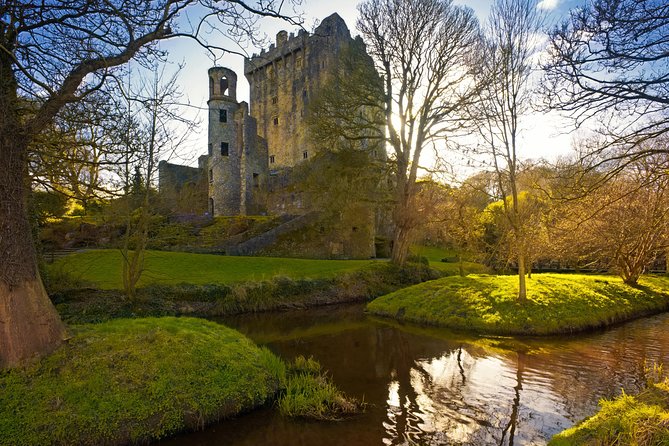 2-Day Cork, Blarney Castle and Ring of Kerry Rail Trip from Dublin - Comfortable Overnight in Killarney