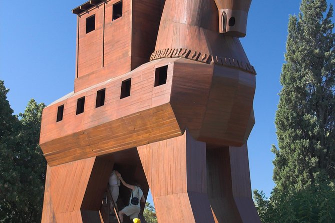 2-Day Gallipoli Tour from Istanbul - Small Group - How the Tour Combines Gallipoli and Troy in Two Days