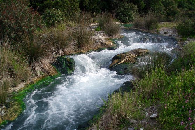 2 Day Private Tour Of Delphi, Thermopylae & Meteora From Athens - The Convenience of a Fully Private 2-Day Experience