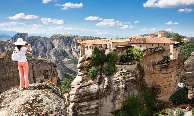 2 Day Private Tour of Meteora & Thermopylae From Athens - Flexibility and Customization Options