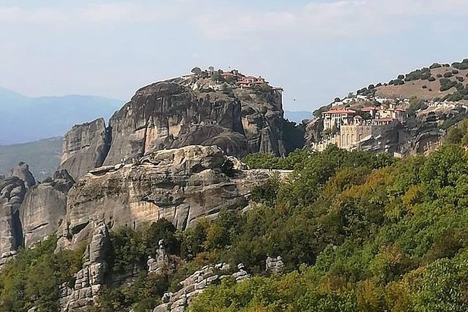 2 Day Private Tour to Delphi,Thermopylae,Mycenae,Nafplion and Ancient olympia - The Historic Significance of Thermopylae and the Memorial