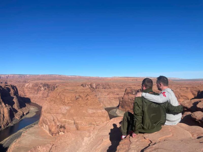 2 Day: Southwest Canyons Tour - Passing Lake Powell and Glen Canyon Dam