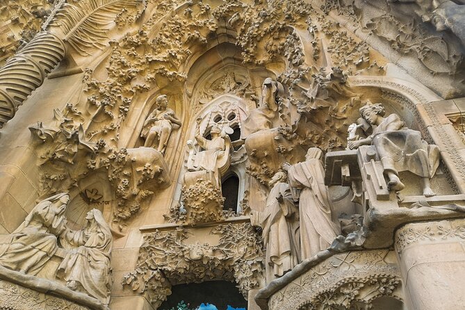 2-Day Tour: Gaudi & Sagrada Familia + Montserrat & Winery - Wine Tasting and Regional Cuisine in Penedes Valley