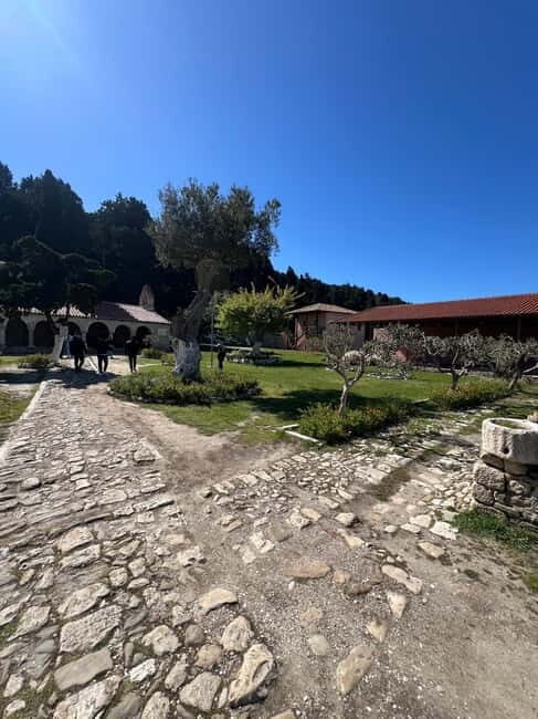 2-Day Tour: Palasë Beach, Vlorë, Apollonia & Wine Tasting - Wine Tasting at Albanica Winery: A Flavorful Albanian Experience