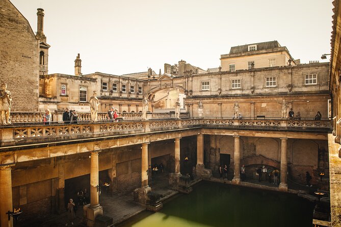 2-Day Windsor, Stonehenge, Bath & Oxford Tour Including Admission - Discovering Windsor: Royal Heritage and Historic Streets