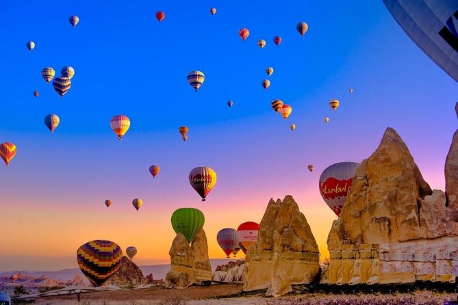 2-Days Cappadocia-Dream from/to Istanbul (Optional Balloon Ride) - Day 1: Exploring Surreal Landscapes and Ancient Churches