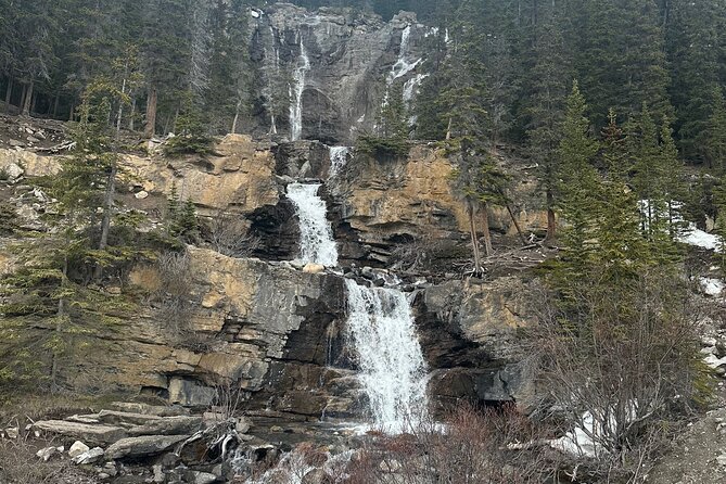 2 Days Luxury Guided Tour of Jasper National Park from Calgary - Exploring Banff Town and Lake Louise