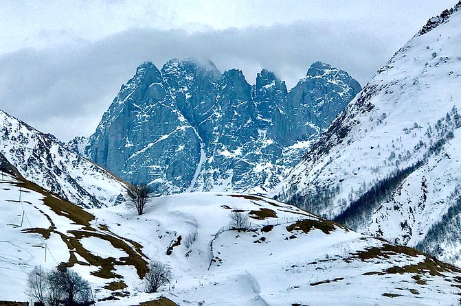 2 Days Private Tour to Kazbegi and Juta Village with Trekking - Overnight Stay in Juta Village