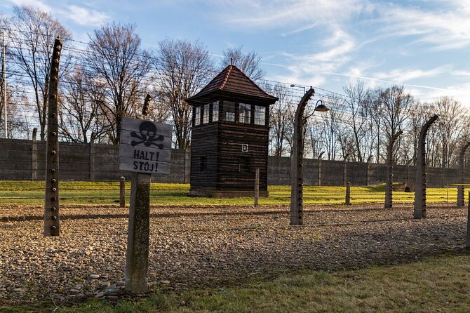 2 Days Tour to Auschwitz and Krakow from Warsaw - The Itinerary: From Warsaw to Auschwitz and Krakow