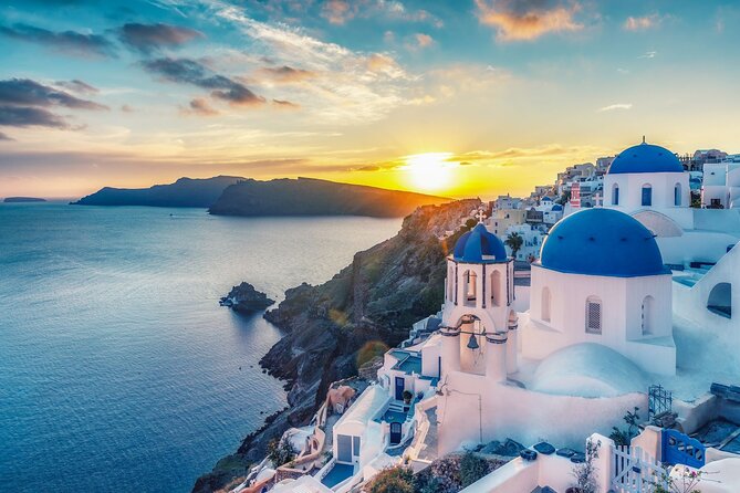 2 Days Tour to Santorini from Athens - Visiting Santorini’s Volcanic Landmarks and Main Towns