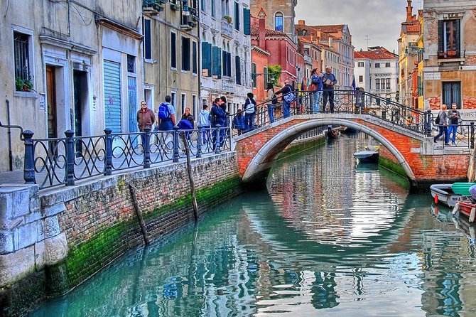 2-Days Venice trip from Rome - private tour - Classic Gondola Ride with Danieli
