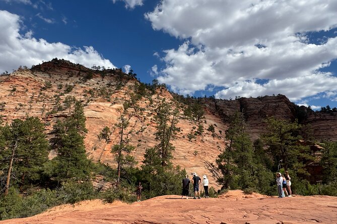 2 DAYS: Zion, Bryce, Grand Canyon, Antelope, & Horseshoe from LV - Exploring Zion National Park and Zion Canyon