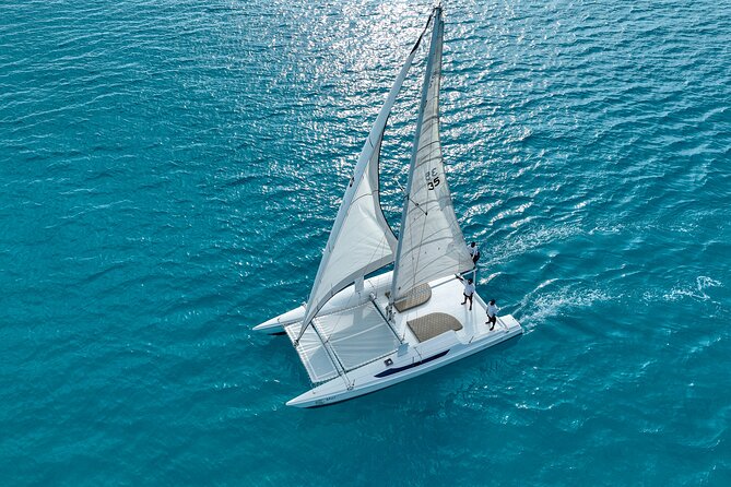 2 EN 1 Isla Mujeres Catamaran with Open Bar from Cancun - Optional Extras and Additional Costs
