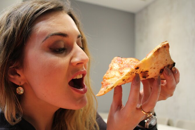 2-Hour Authentic Italian Pizza Making Class in Naples - Meet the Expert Pizzaiolo in Naples