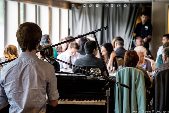 2-hour Champagne Brunch Cruise on Willamette River - Scenic Bridges and Portland Landmarks