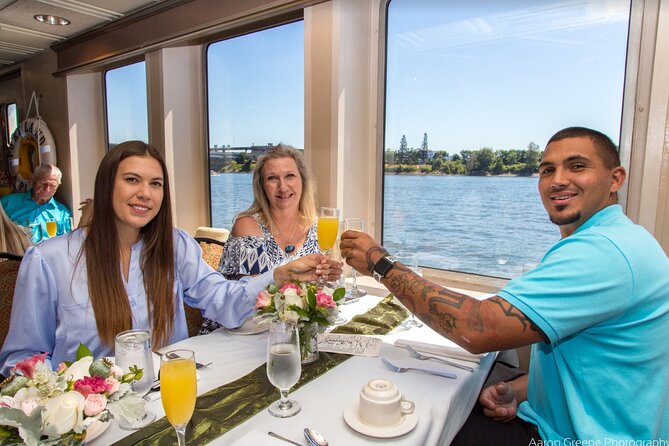 2-hour Champagne Brunch Cruise on Willamette River - Cancellation and Weather Policies