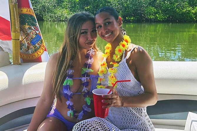 2 hour Dolphin Sightseeing Tour in Melbourne Florida - Practical Details: Meeting, Booking, and Accessibility