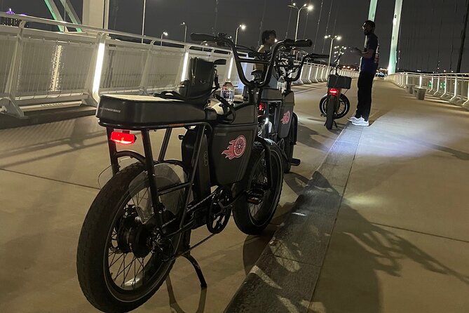 2-Hour Electric Bike Rental in Dallas - Highly Praised Guides and Staff