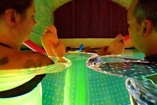 2 Hour Floating Harmony Couples Course - Value and Practical Details of the Tour