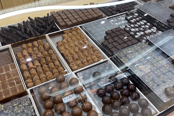 2-Hour Foodie Tour with 10 Tastings in Aix-en-Provence - Starting Point and Meeting Details in Aix-en-Provence