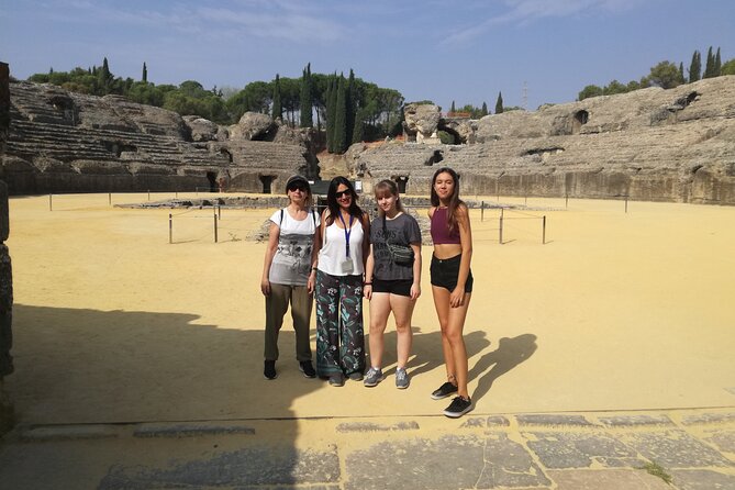 2-hour guided tour of Italica - Key Points