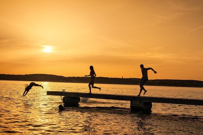 2-Hour Guided Transparent Kayak Sunset Tour from Premantura - Food, Drinks, and Additional Amenities