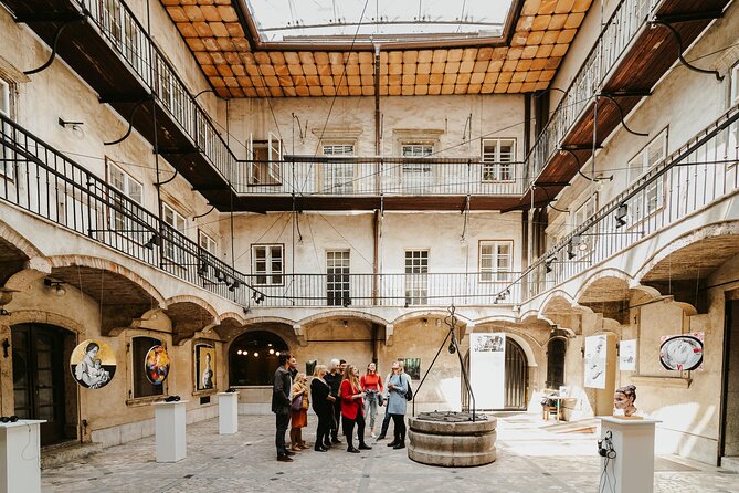 2 Hour Guided Walking Tour in Ljubljana - Starting Point and Meeting Details in Ljubljana