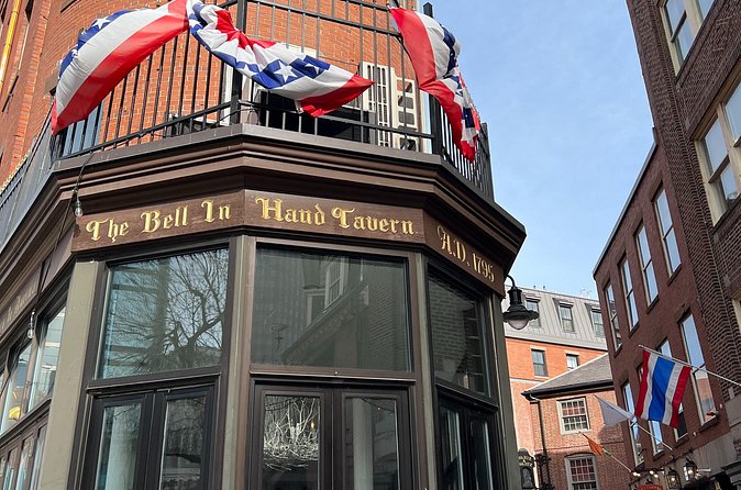 2 Hour Historic Pub Crawl in Boston - The Sum Up: A Great Night for History and Beer Enthusiasts
