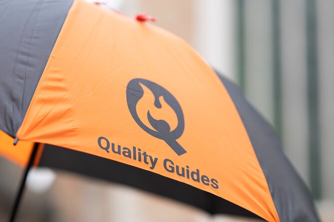 2-Hour Historical Walking Tour in Bruges with Praline Included - Historic Waterways and the Famous Rosary Quay